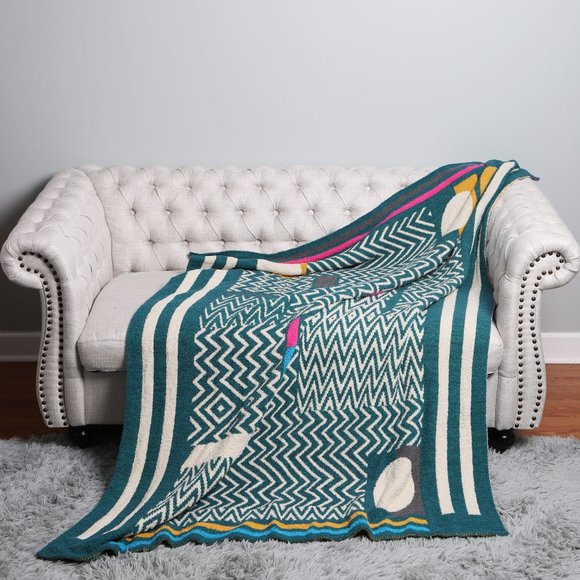 P/S New Geometric Pattern Luxury Soft Throw Blanket·50x 60·Super Soft·ComfyLuxe - Picture 3 of 6